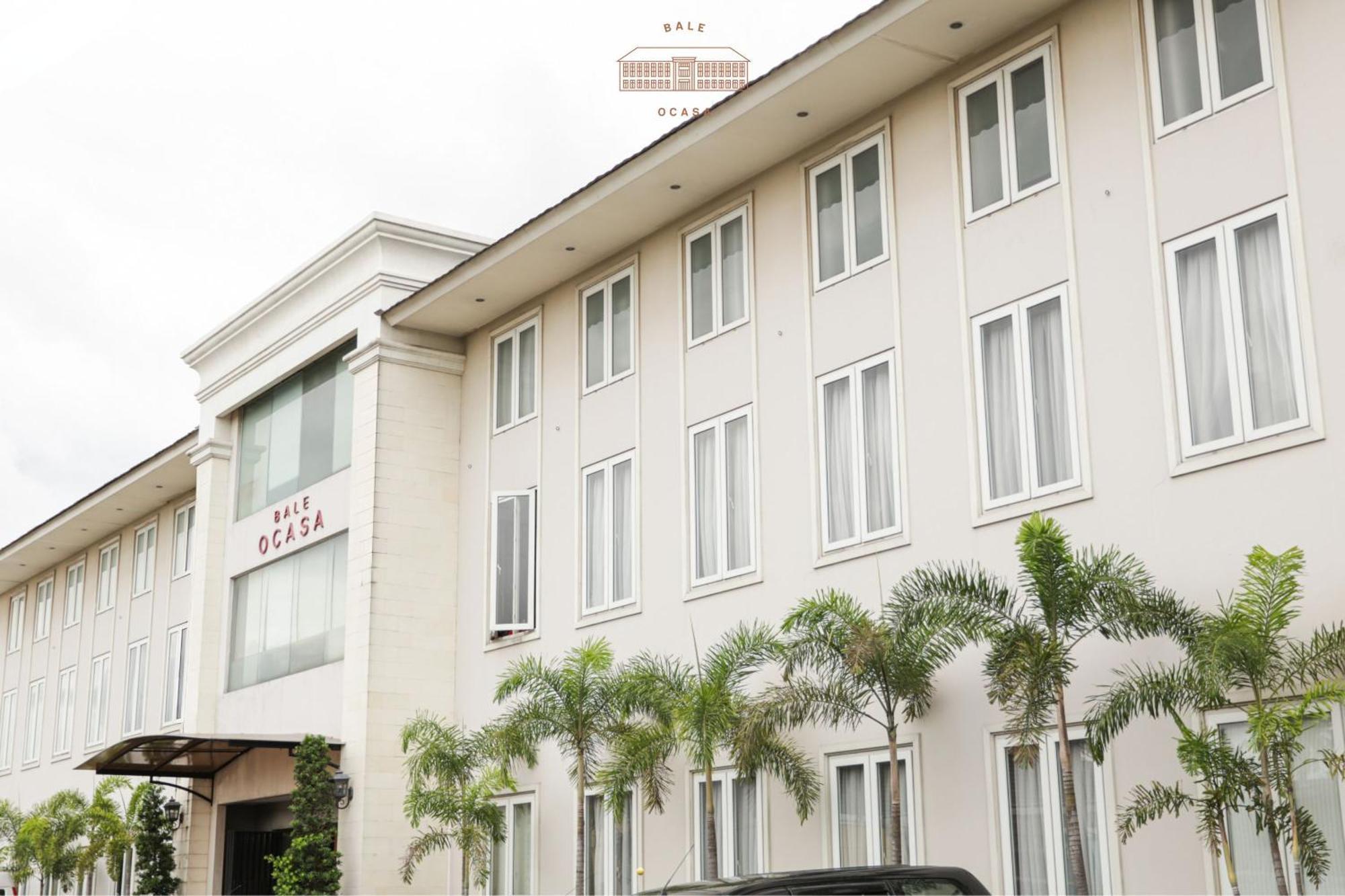 Hotel Bale Ocasa Tangerang Esterno foto